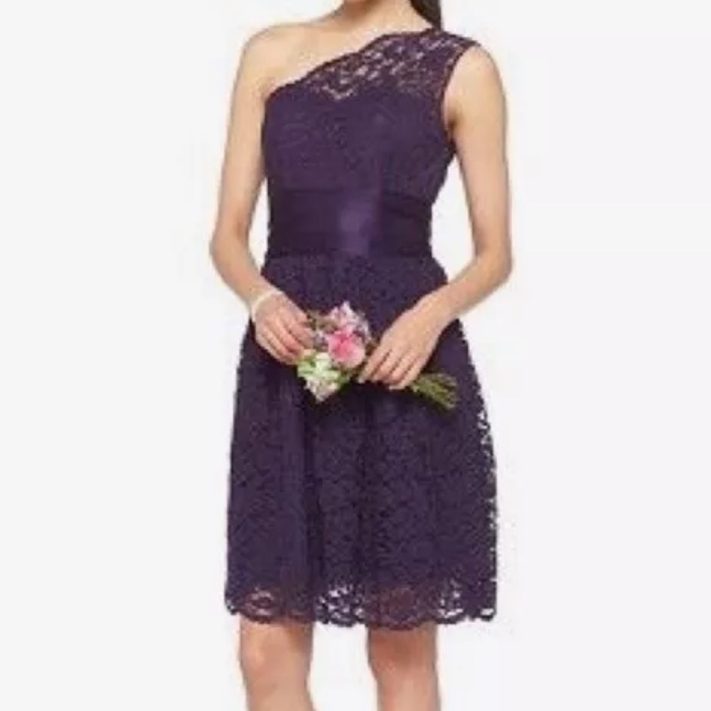 TEVOLIO Scalloped One Shoulder Cocktail Lace Dress